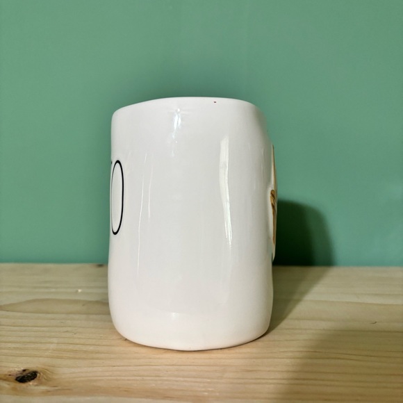 NWT Rae Dunn Wizard of Oz Toto Mug 85th Anniversary Wizard of Oz Collection - Picture 5 of 7